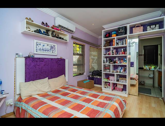 3 BEDROOM FREEHOLD FOR SALE IN VIRGINIA